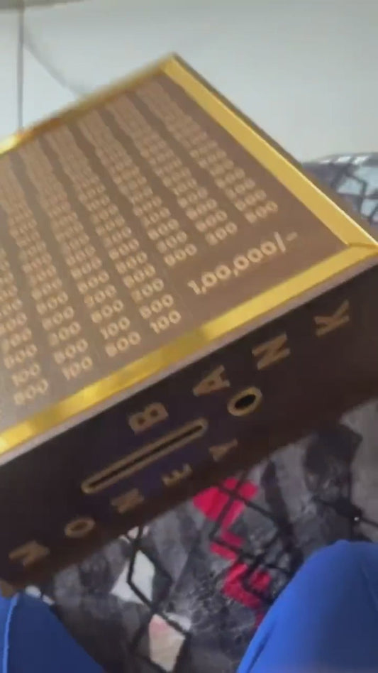 MONEY BANK